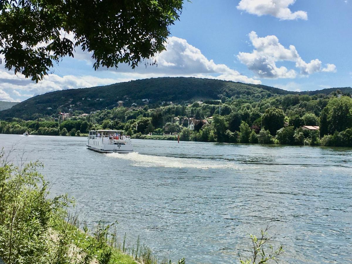 La Foulonniere De Neuville Luaran gambar